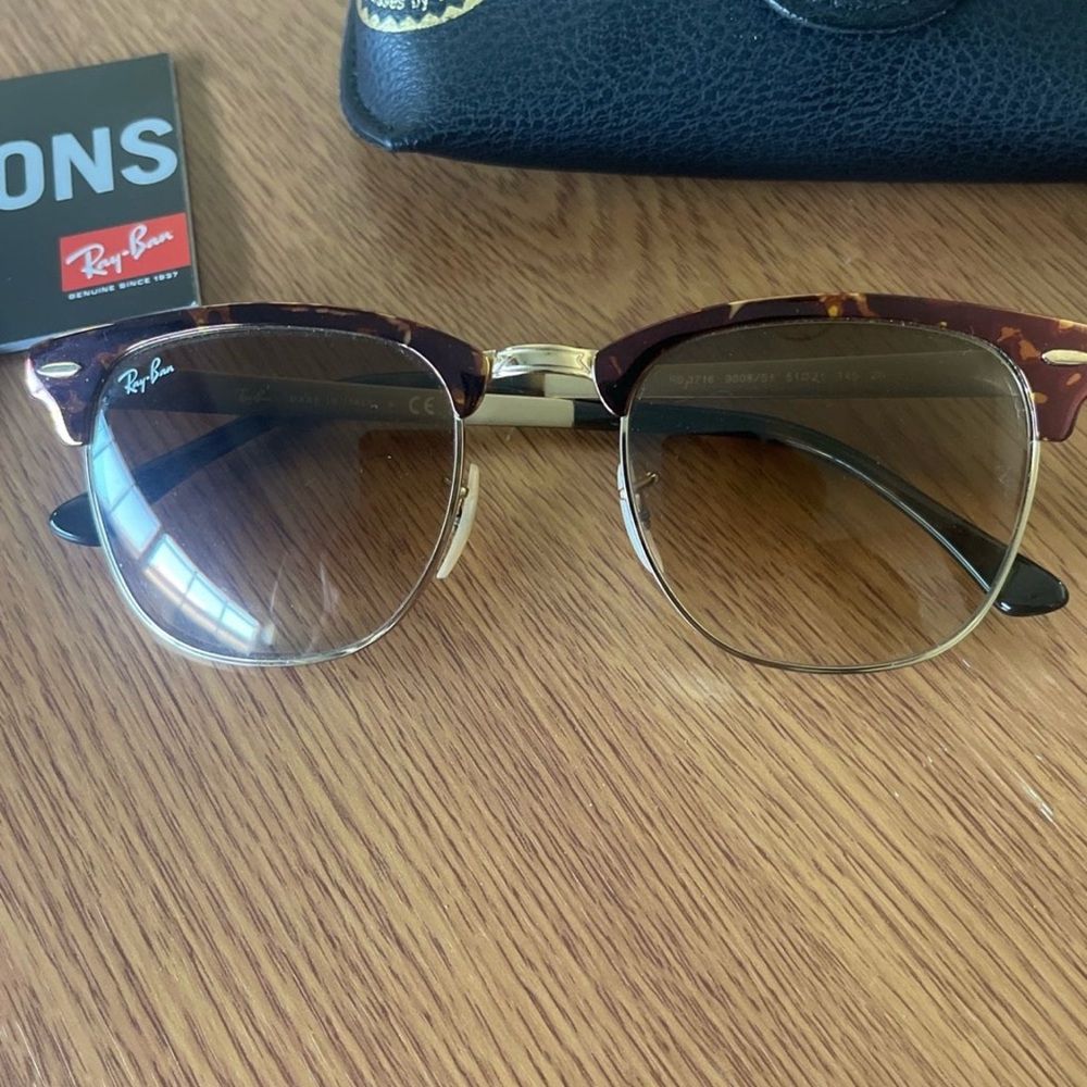 Ray-Ban Tortoise and Gold Sunglasses